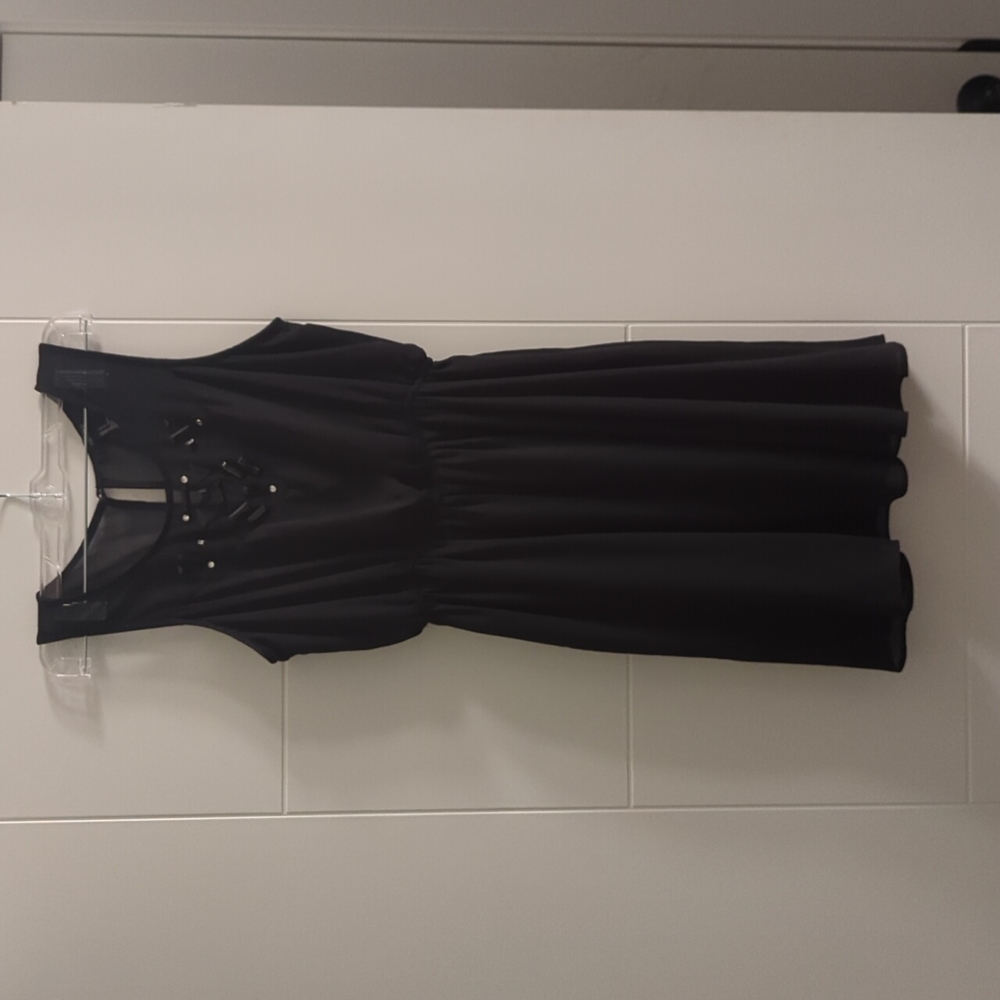 Forever 21 Black Party Dress with Keyhole Back and Beaded Detail